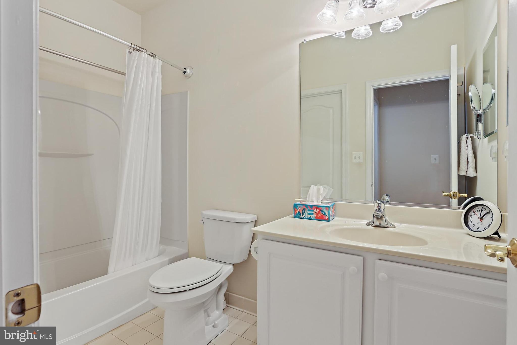 102 Butterfly Drive, Unit 55 Taneytown, MD 21787 - Photo 22 of 43 Hall Bathroom