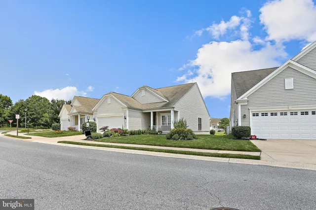 $379,900 | 102 Butterfly Drive, Unit 55, Taneytown, MD 21787