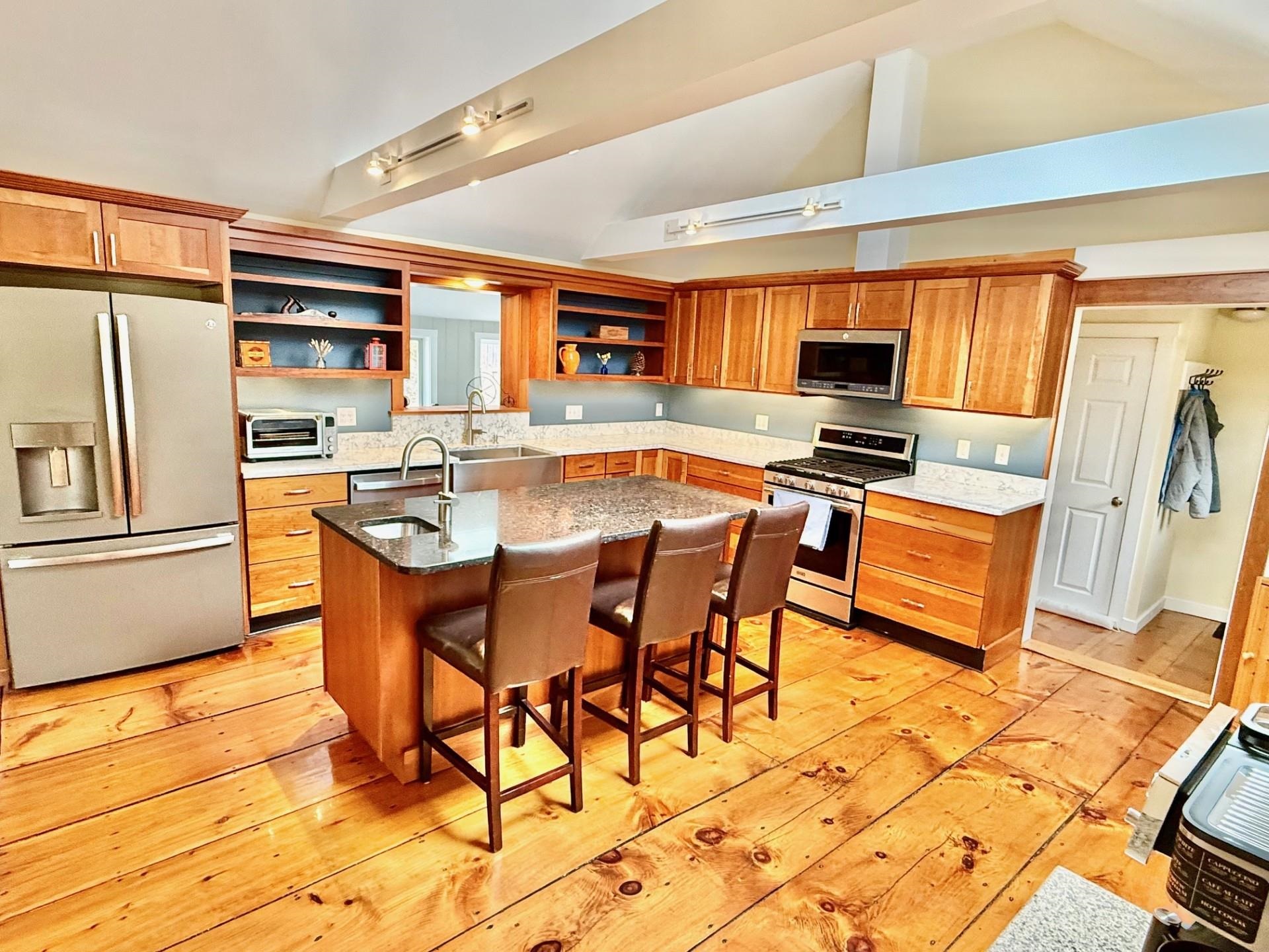 529 North Shore Road Chesterfield, NH 03462 - Photo 13 of 49