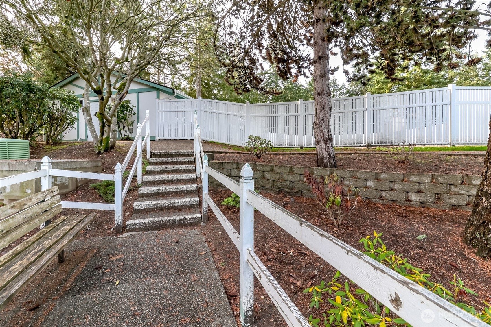 1922 Southwest 318th Place, Unit 13C Federal Way, WA 98023 - Photo 27 of 36