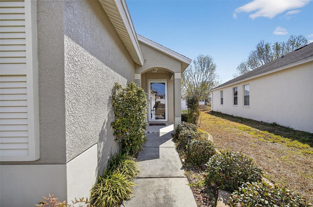 8578 Pinetop Ridge Lane Brooksville, FL 34613 - Photo 24 of 36