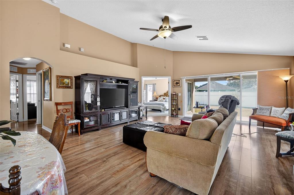 8578 Pinetop Ridge Lane Brooksville, FL 34613 - Photo 6 of 36