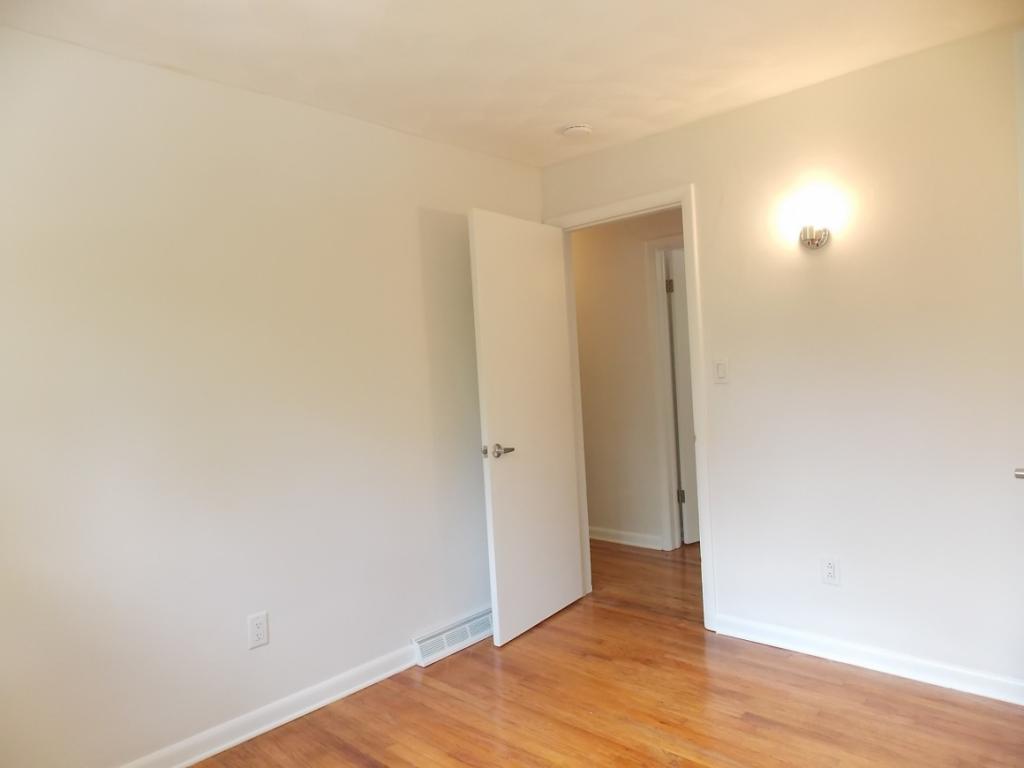 895 Jensen Road Vestal, NY 13850 - Photo 10 of 17 Gallery Image 10