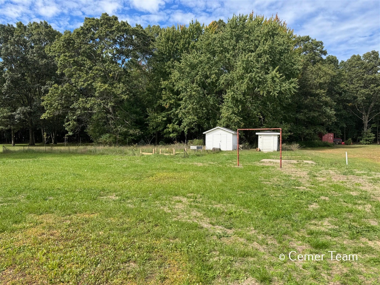 1926 Shettler Road Muskegon, MI 49444 - Photo 2 of 28 Gallery Image 2