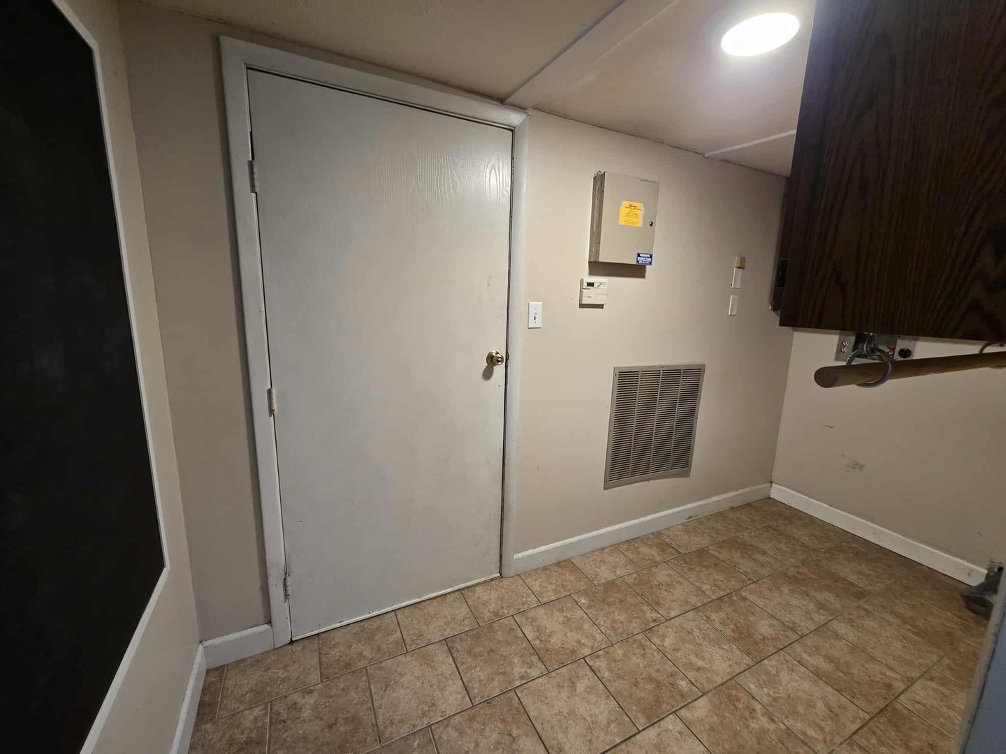 108 Mockingbird Lane Woodlawn, IL 62898 - Photo 26 of 43 a view of an empty room