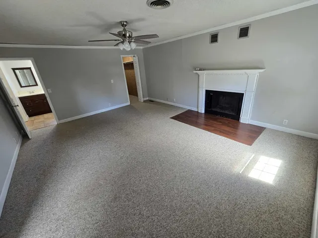 $229,000 | 108 Mockingbird Lane, Woodlawn, IL 62898