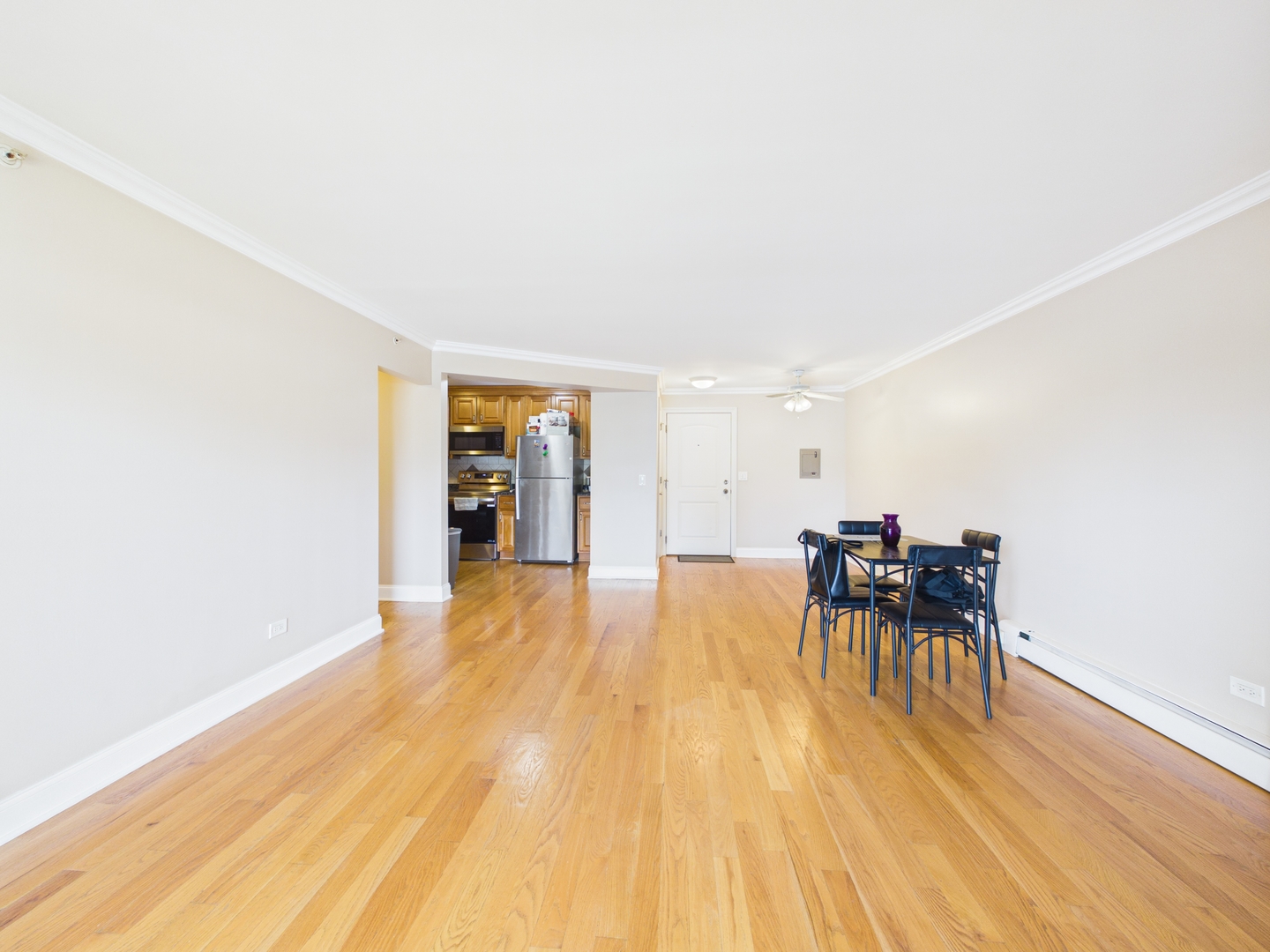 2210 South Goebbert Road, Unit 226 Arlington Heights, IL 60005 - Photo 6 of 47 Gallery Image 6