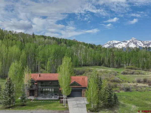 a view of mountain with outdoor space