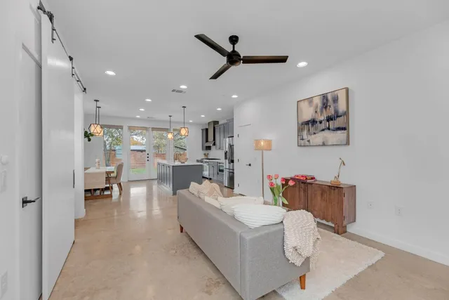 $750,000 | 506 South Park Drive, Unit 1, Austin, TX 78704