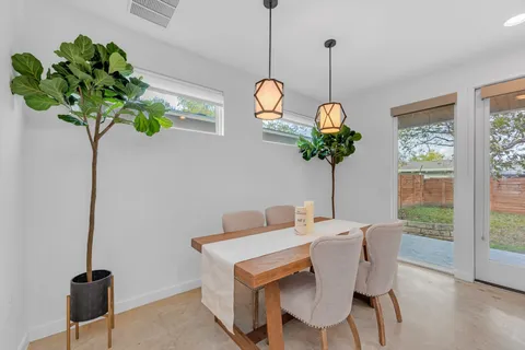 $735,000 | 506 South Park Drive, Unit 1, Austin, TX 78704