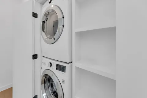 $735,000 | 506 South Park Drive, Unit 1, Austin, TX 78704