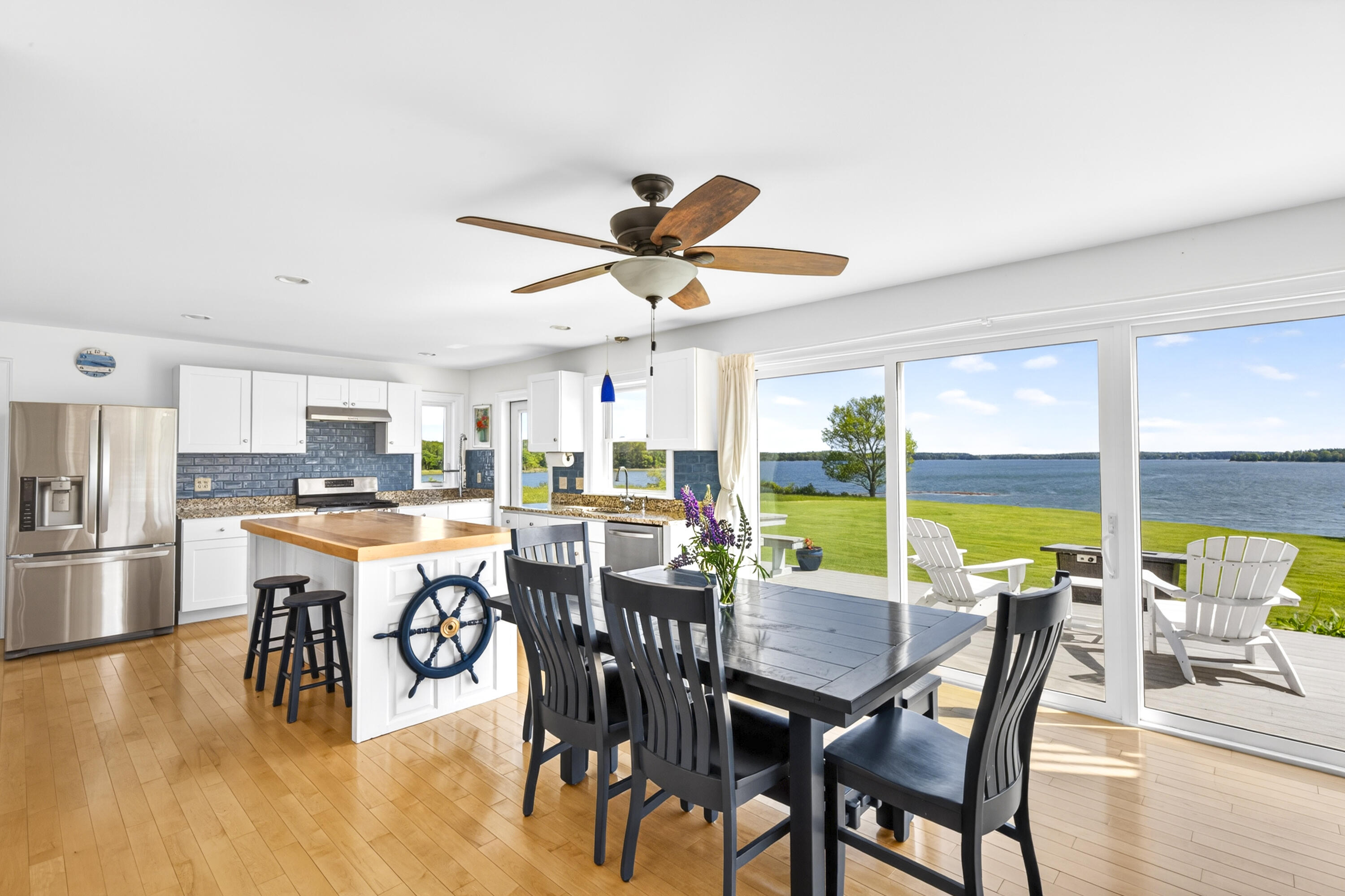 85 River Road Cushing, ME 04563 - Photo 4 of 46