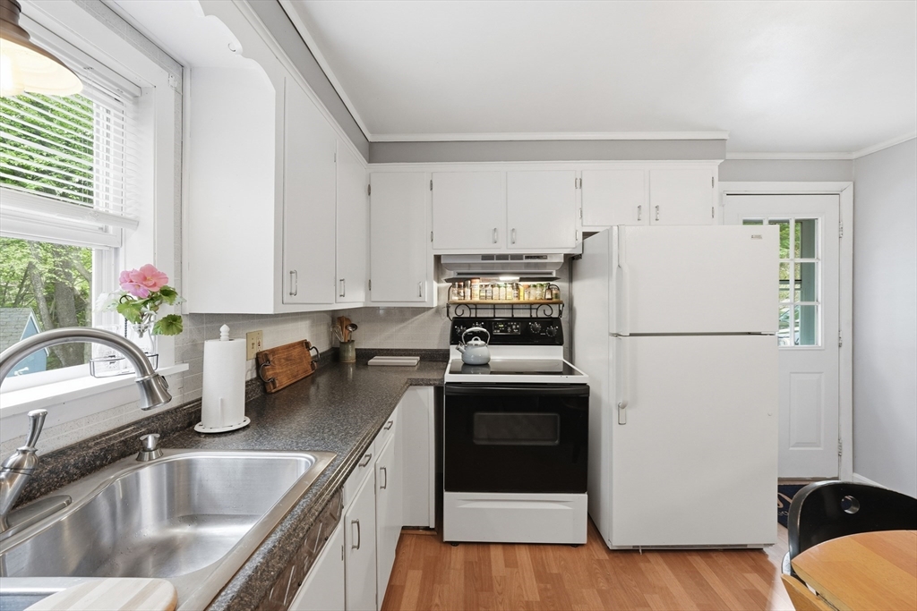 39 North Common Road Westminster, MA 01473 - Photo 11 of 37