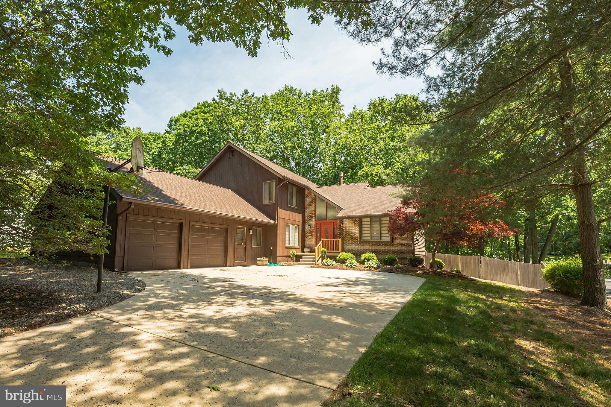 Expanded 'Rider' situated on a beautiful location