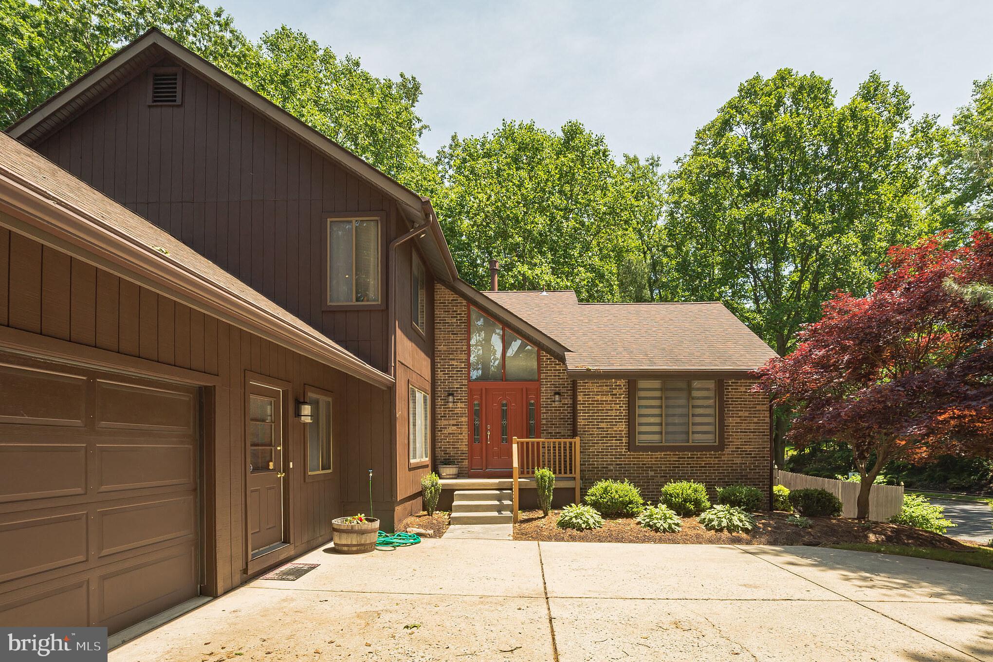 2 Elizabeth Court Sewell, NJ 08080 - Photo 2 of 30