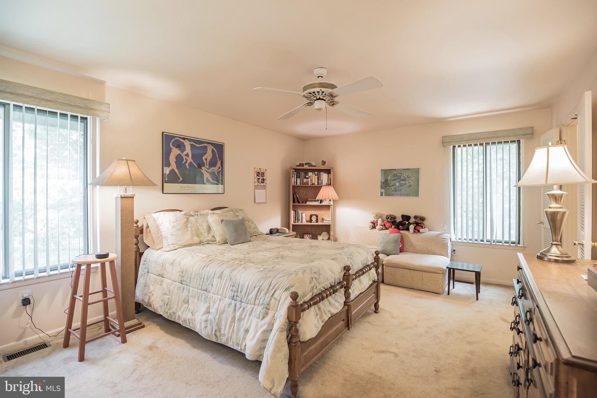 2 Elizabeth Court Sewell, NJ 08080 - Photo 20 of 30 Master Suite