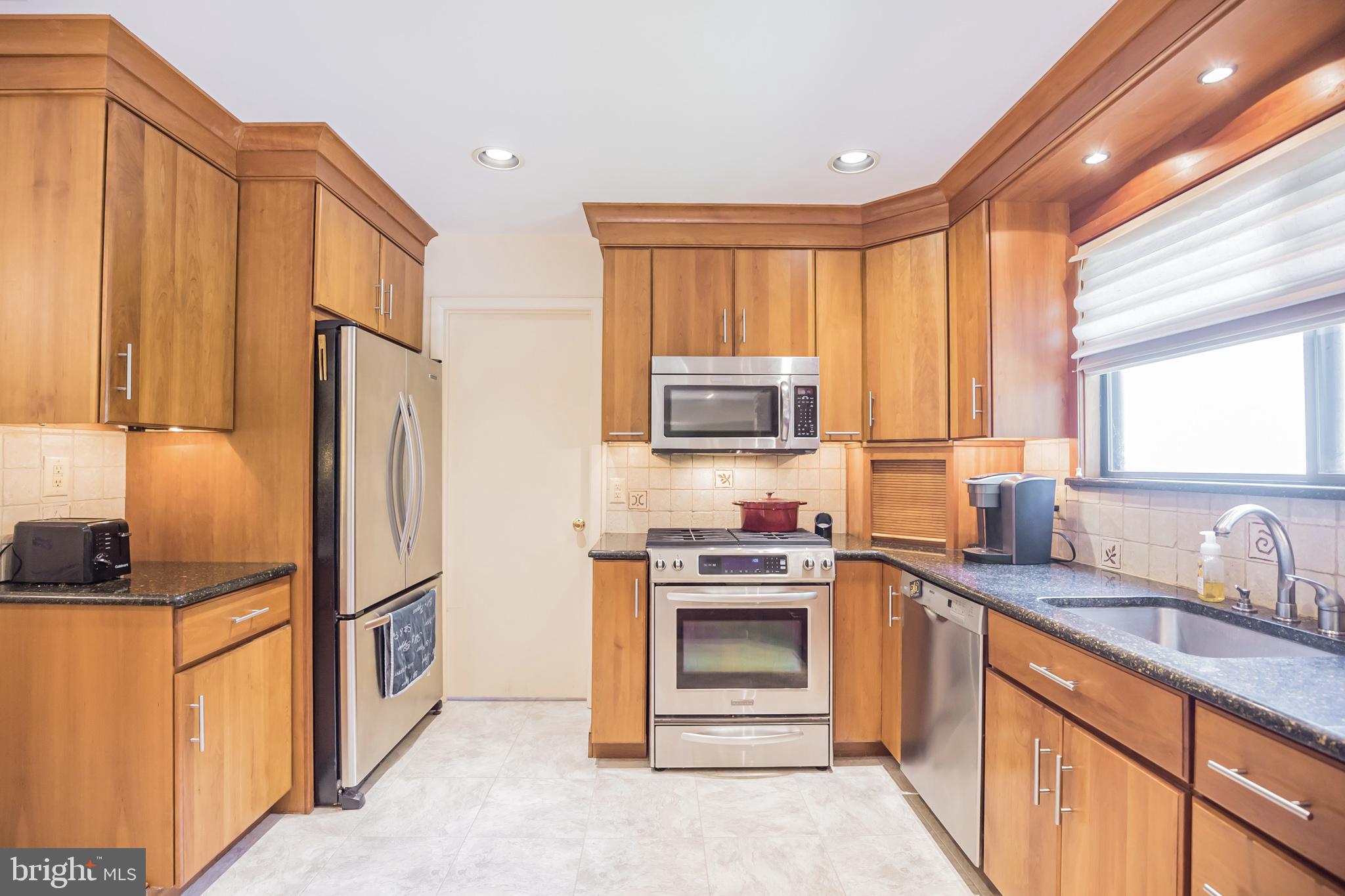 2 Elizabeth Court Sewell, NJ 08080 - Photo 10 of 30