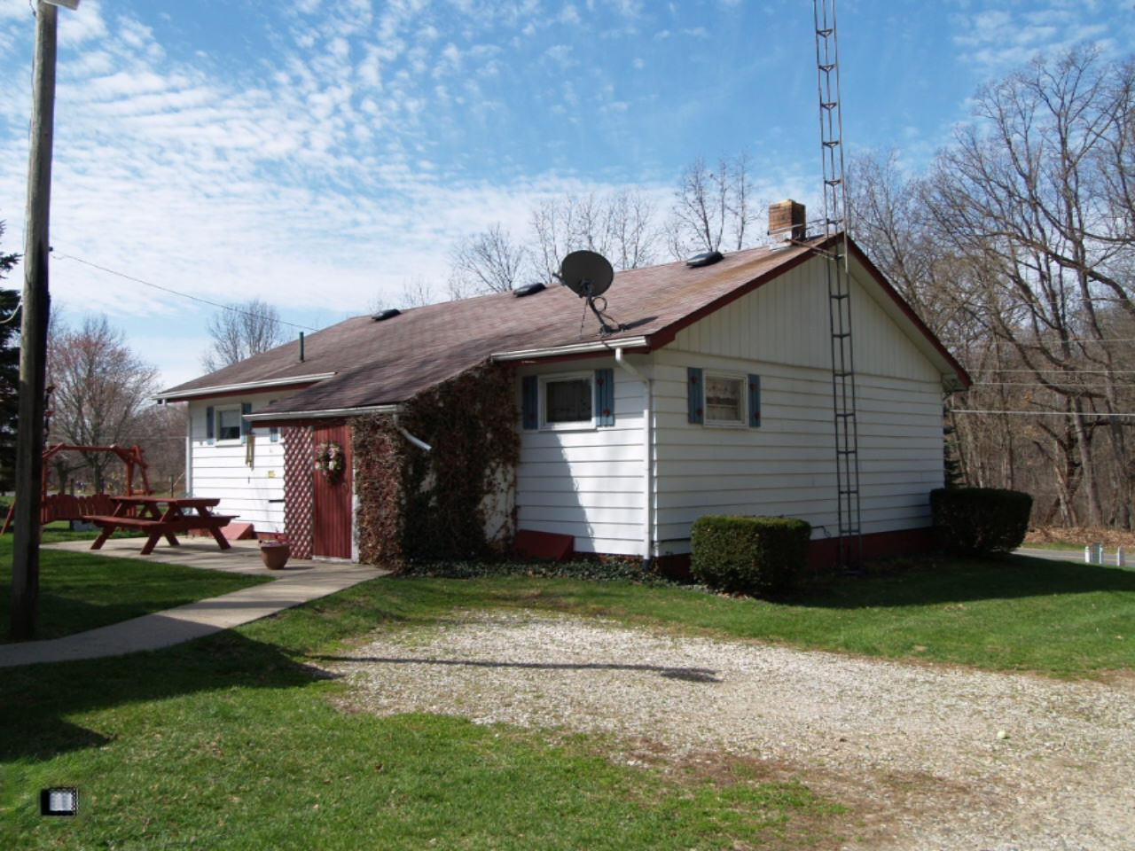 69601 Garver Road Edwardsburg, MI 49112 - Photo 9 of 13 P1015431