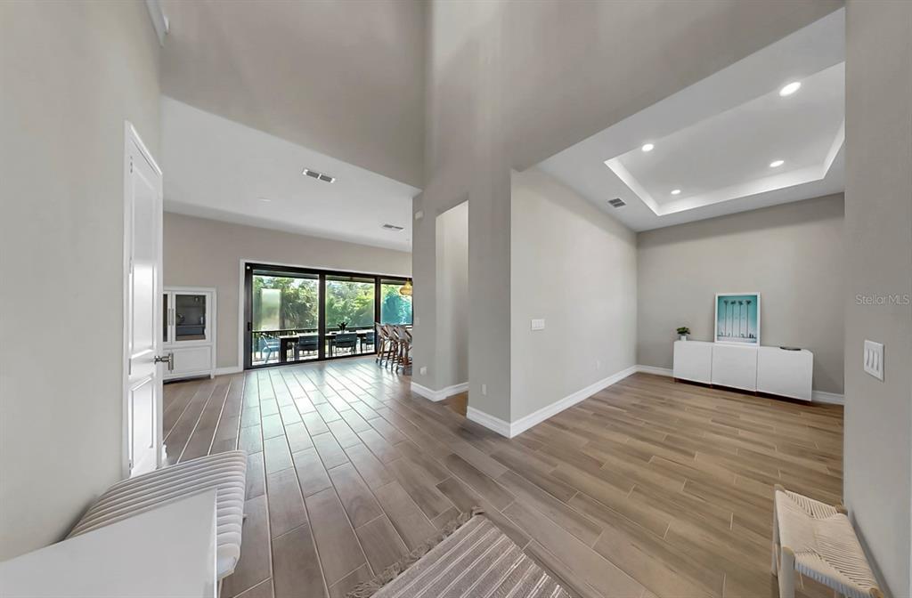 2636 Yellow Sundial Loop Ruskin, FL 33570 - Photo 17 of 51