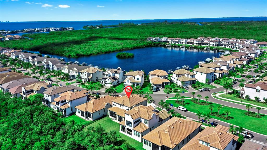 2636 Yellow Sundial Loop Ruskin, FL 33570 - Photo 4 of 51
