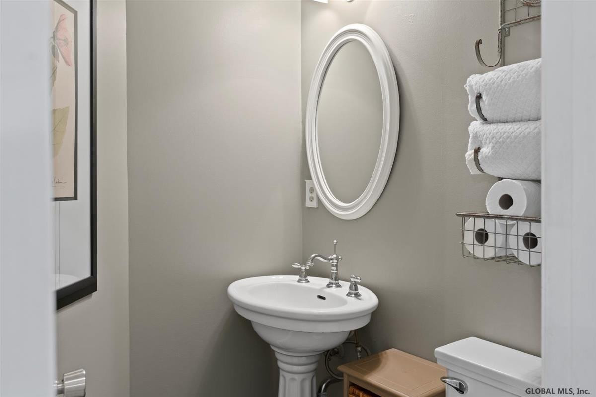 63 Wincoma Lane Queensbury, NY 12804 - Photo 15 of 43 Photo 15