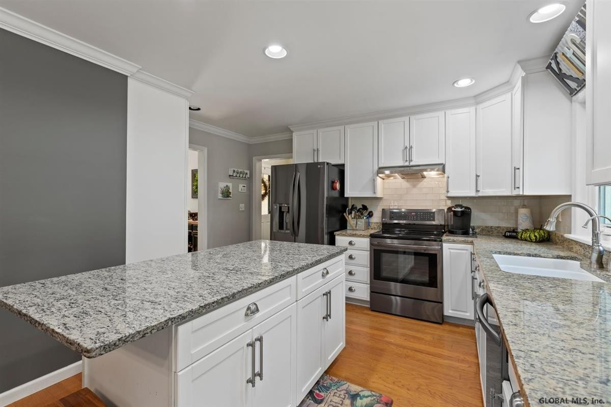 63 Wincoma Lane Queensbury, NY 12804 - Photo 21 of 43 Photo 21