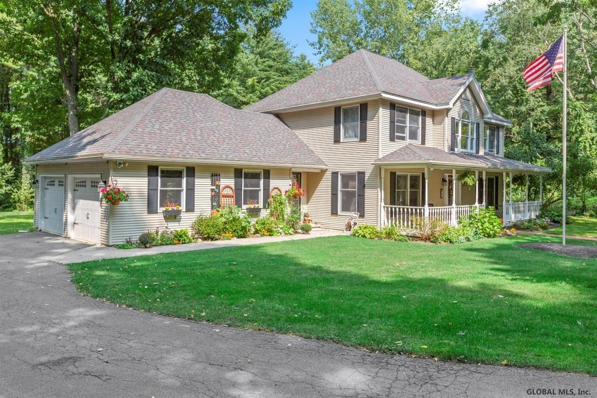 63 Wincoma Lane Queensbury, NY 12804 - Photo 8 of 43 Photo 8