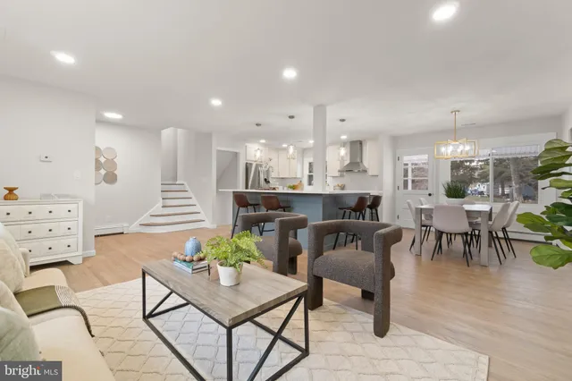 $649,900 | 20 Highway 31, Pennington, NJ 08534