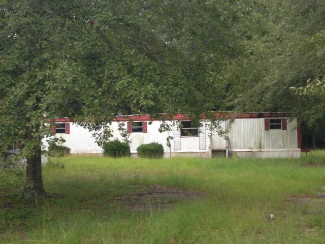 2689 Mallett Road Manning, SC 29102 - Photo 1 of 1