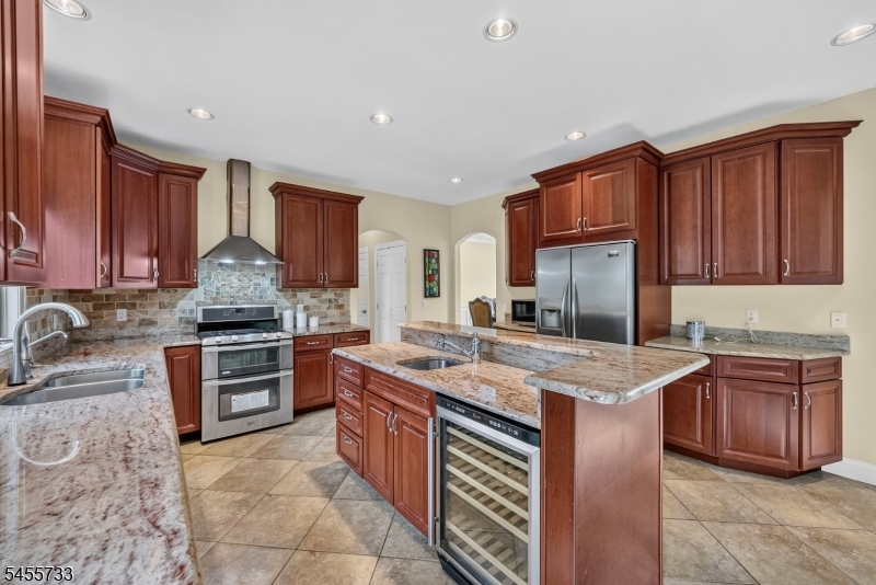 24 Pine Brook Road Montville, NJ 07082 - Photo 9 of 41 Gallery Image 9