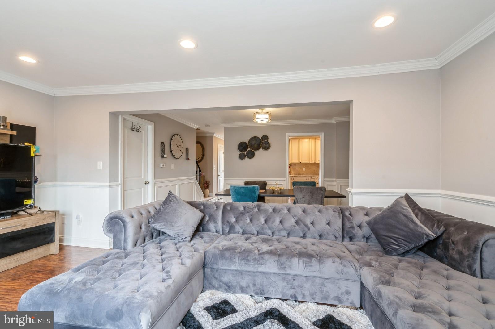 308 Bolton Road Hightstown, NJ 08520 - Photo 11 of 22 Gallery Image 11