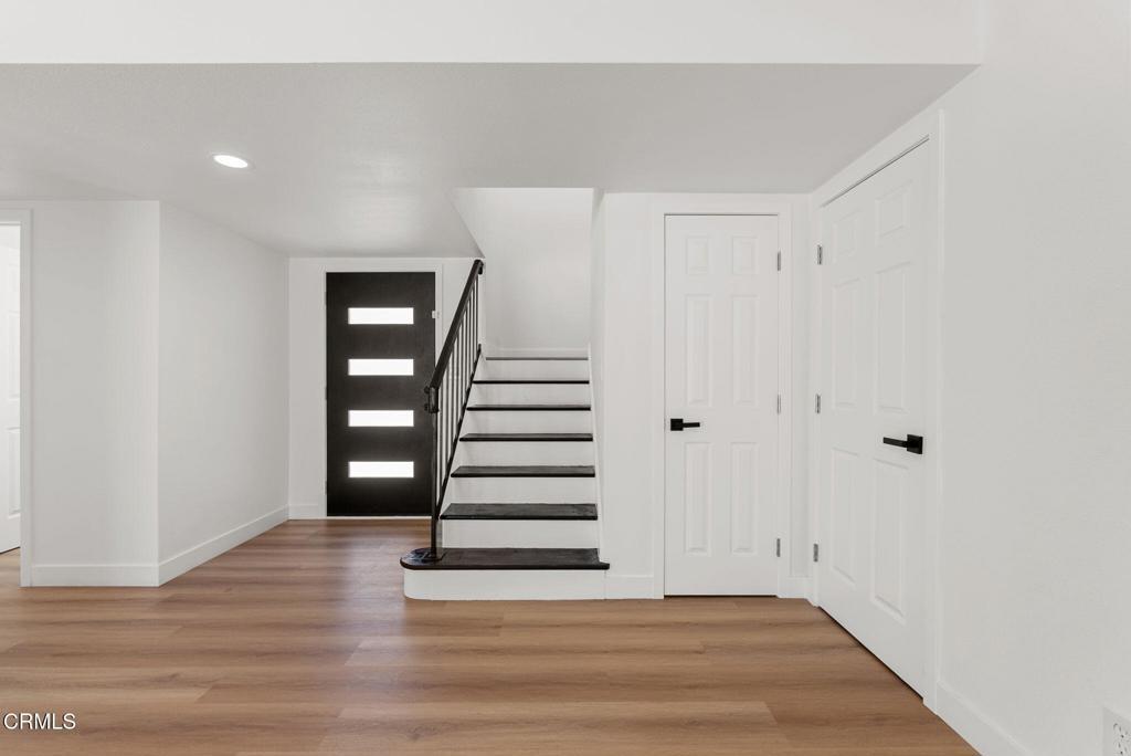 1908 Morley Street Simi Valley, CA 93065 - Photo 13 of 36 Gallery Image 13