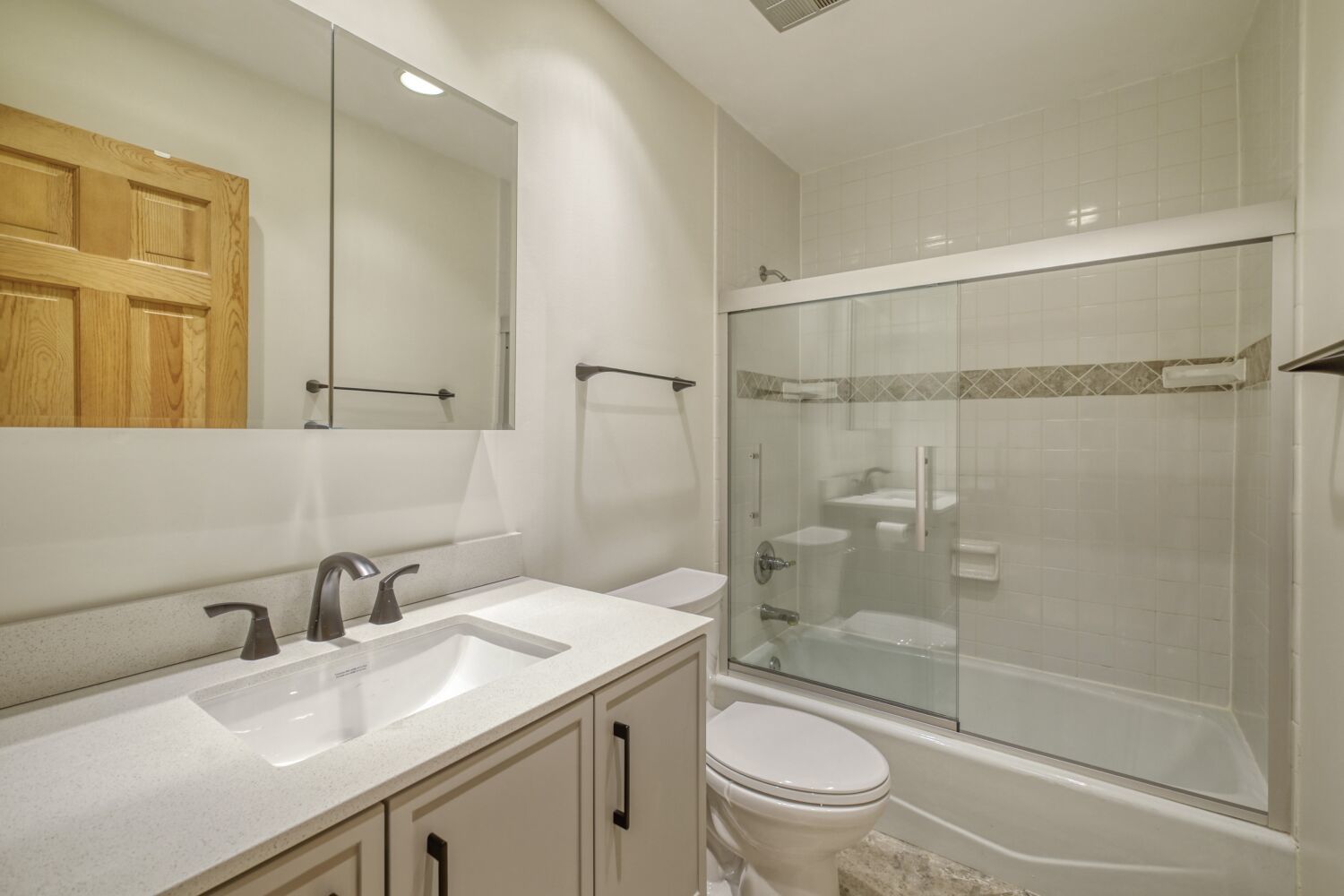 19 Portwine Road Willowbrook, IL 60527 - Photo 22 of 38