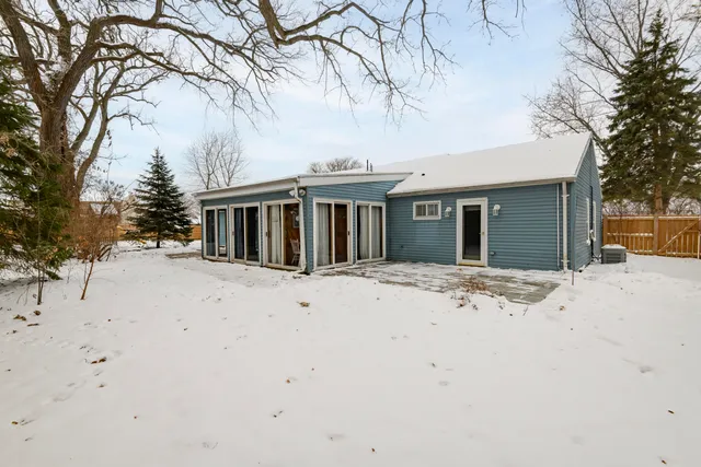 $274,900 | W5322 Bechaud Beach Drive, Fond du Lac, WI 54935