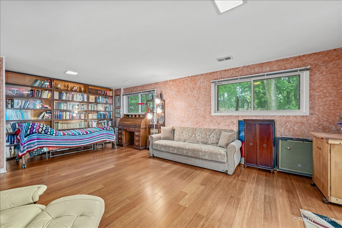 2530 Old Glenview Road Wilmette, IL 60091 - Photo 26 of 35