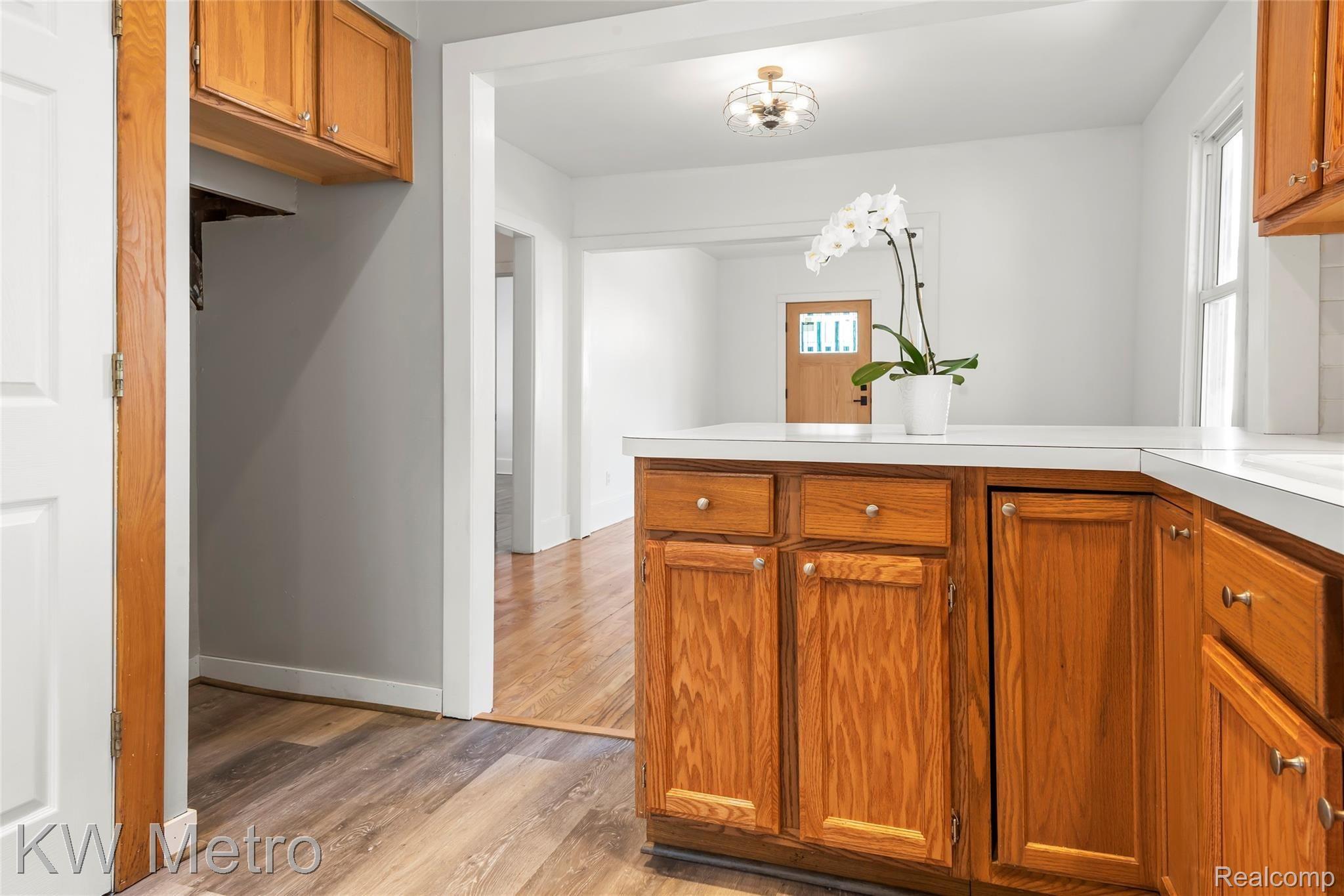 909 Princeton Road Berkley, MI 48072 - Photo 15 of 33 Kitchen, showing Fridge area