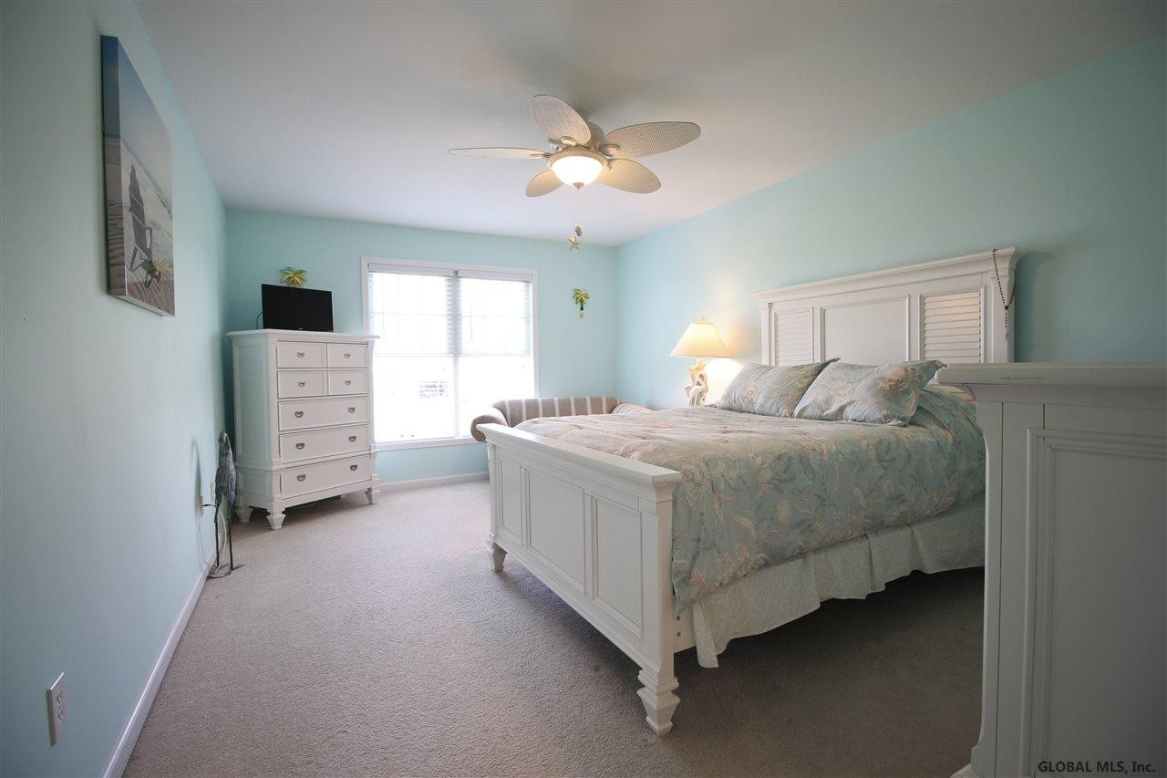13 Robin Hill Road Halfmoon, NY 12118 - Photo 27 of 54 Photo 27