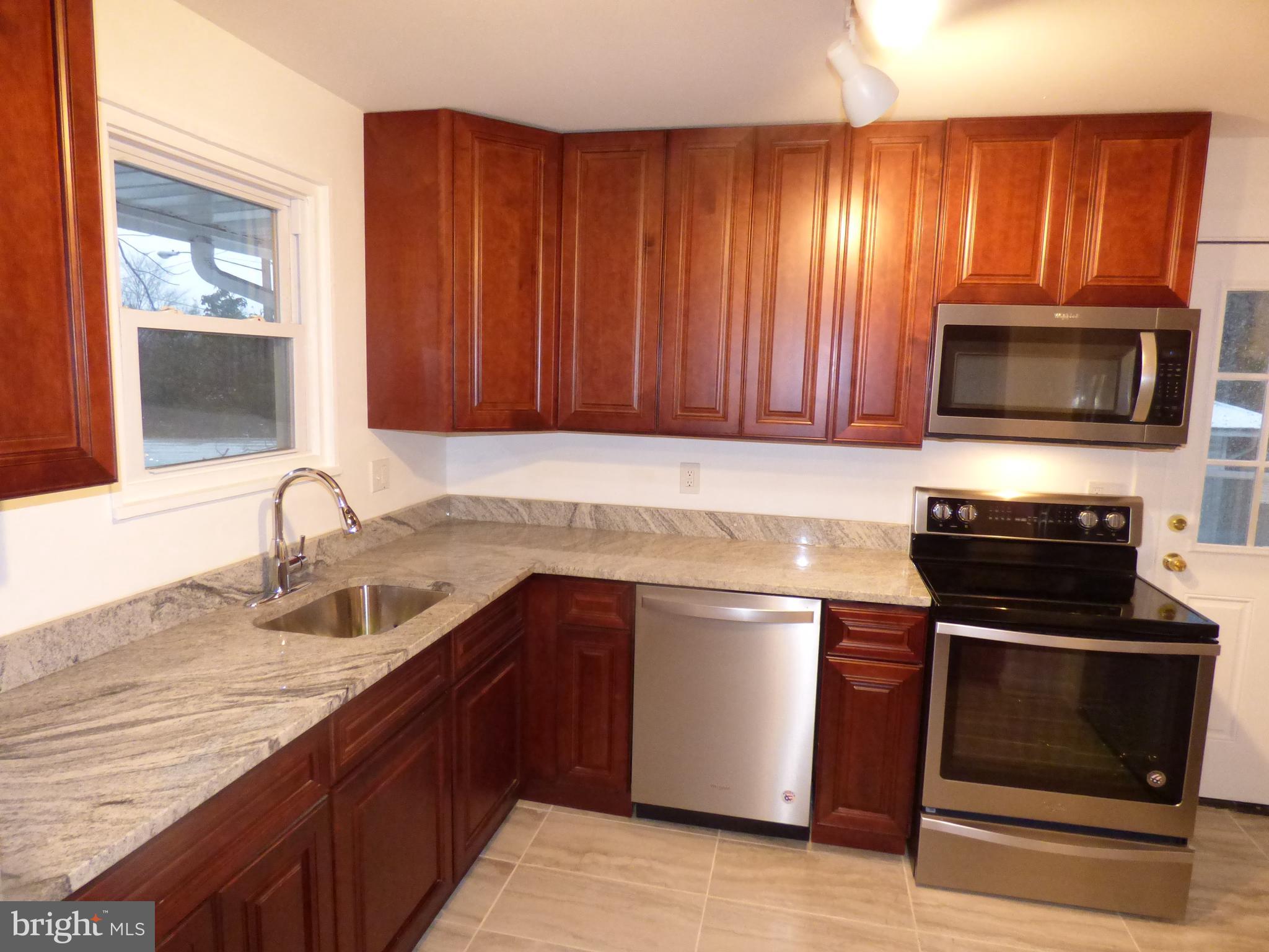 7829 Burnside Road Landover, MD 20785 - Photo 2 of 38 Kitchen