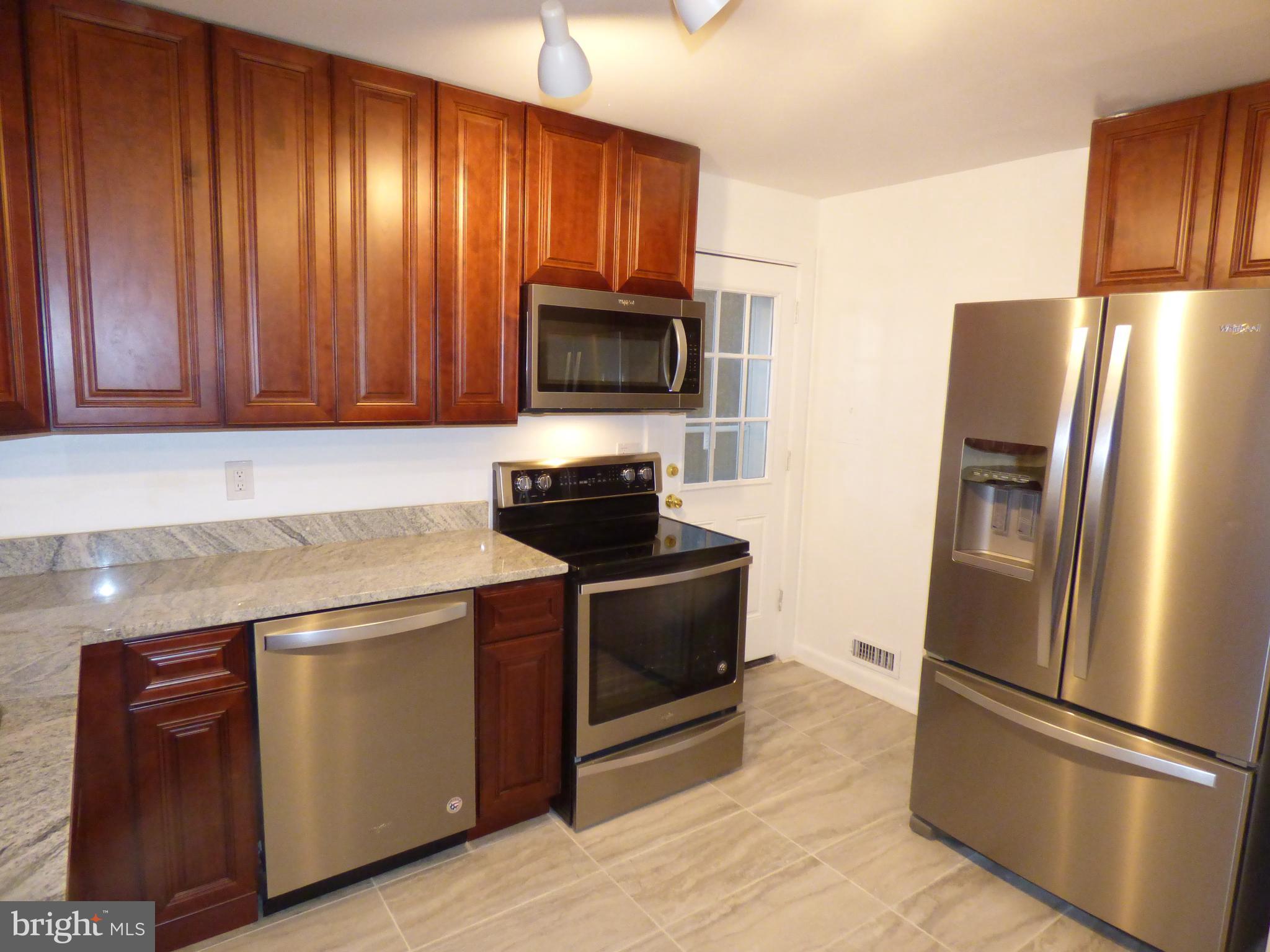 7829 Burnside Road Landover, MD 20785 - Photo 3 of 38 Kitchen