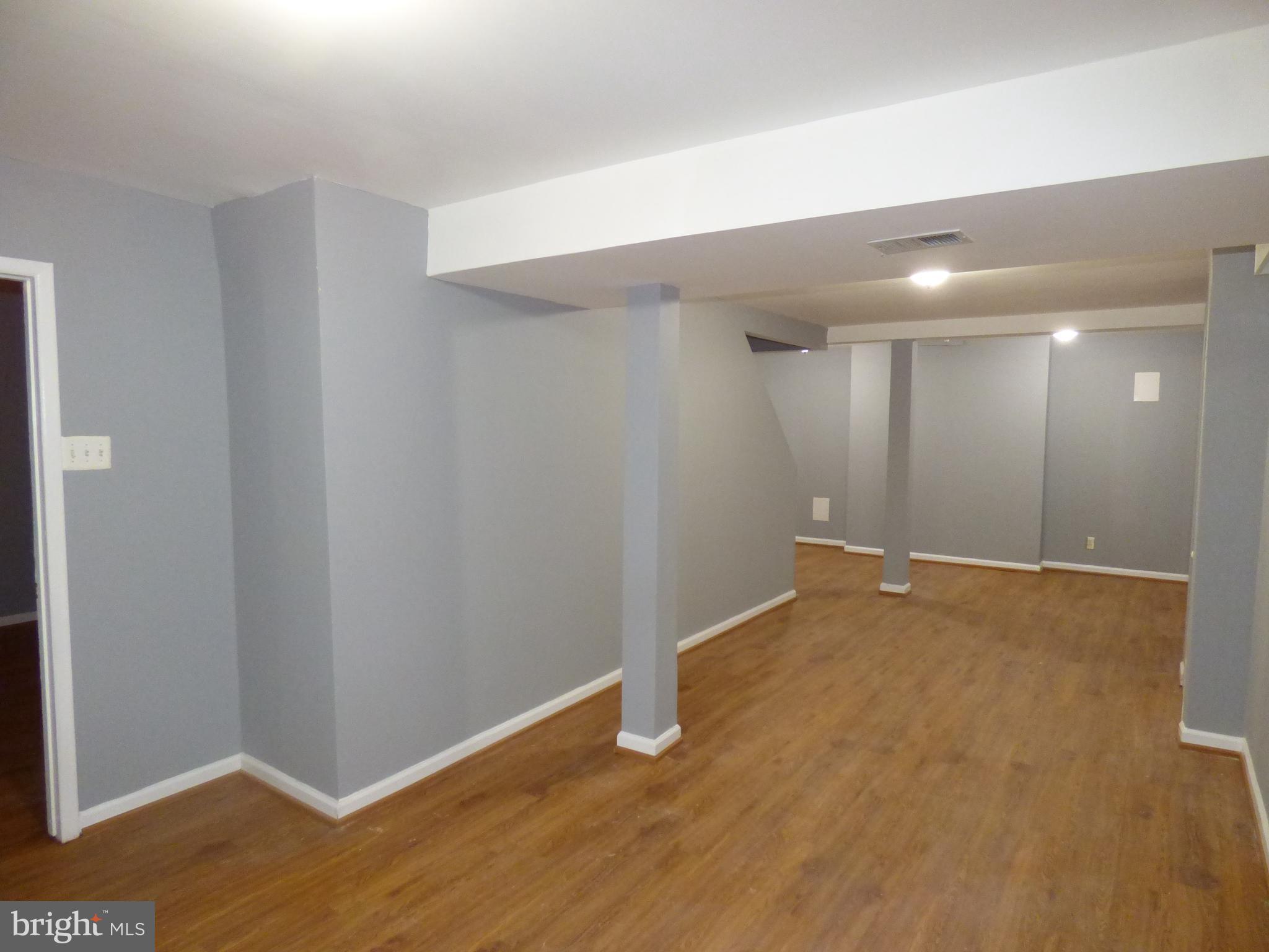 7829 Burnside Road Landover, MD 20785 - Photo 23 of 38 Family Room