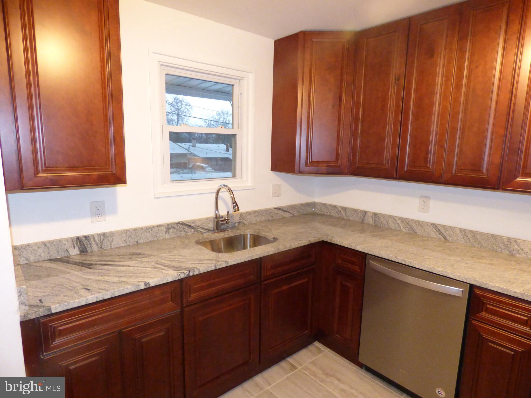 7829 Burnside Road Landover, MD 20785 - Photo 4 of 38 Kitchen