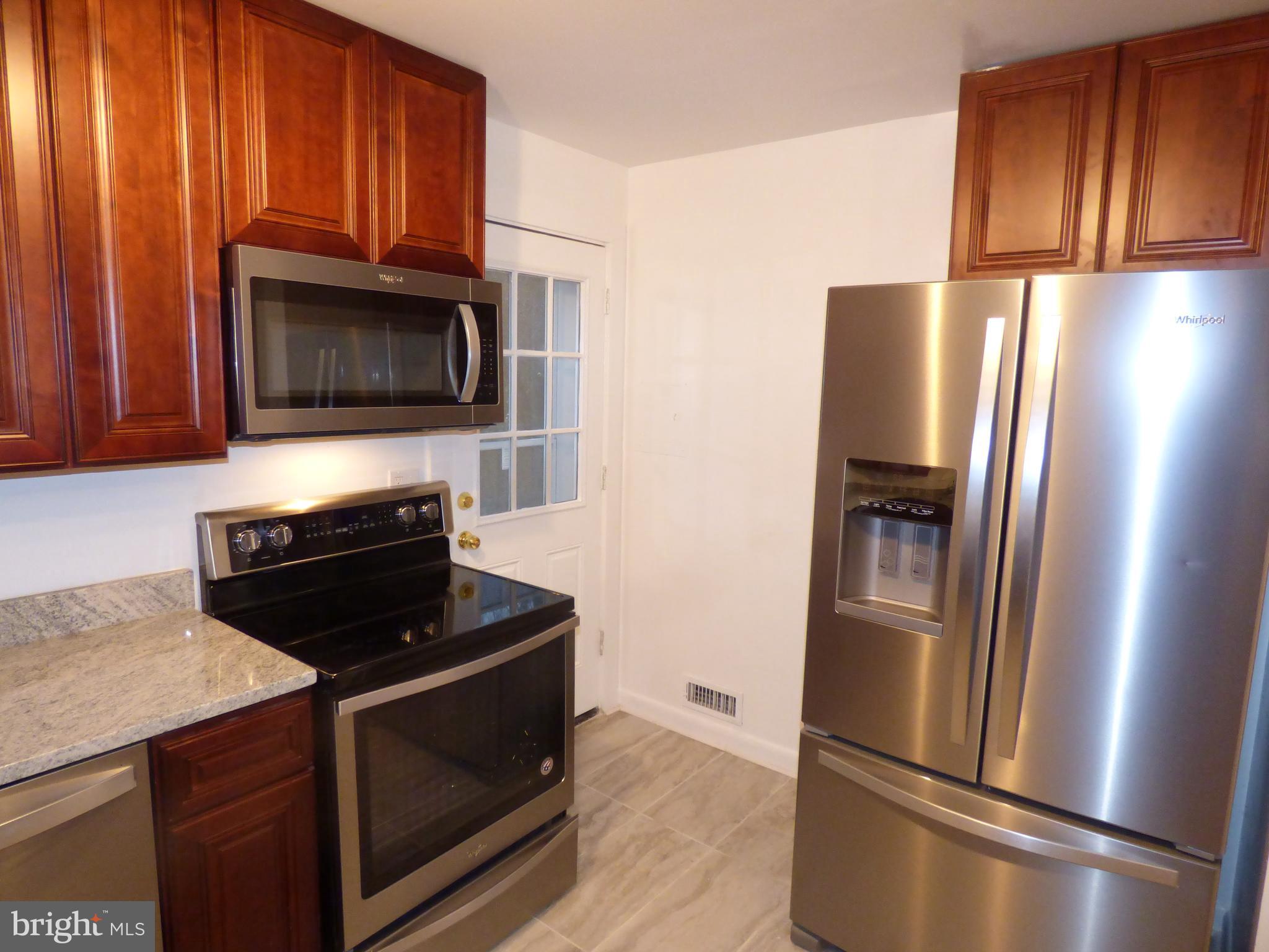 7829 Burnside Road Landover, MD 20785 - Photo 5 of 38 Kitchen