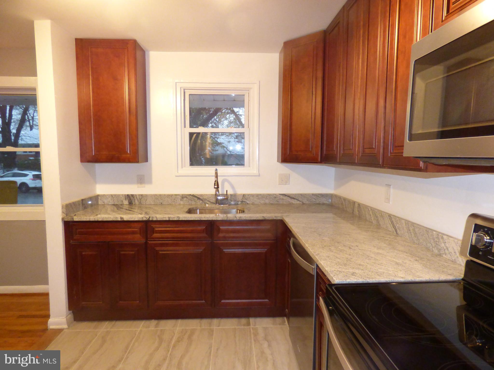 7829 Burnside Road Landover, MD 20785 - Photo 6 of 38 Kitchen