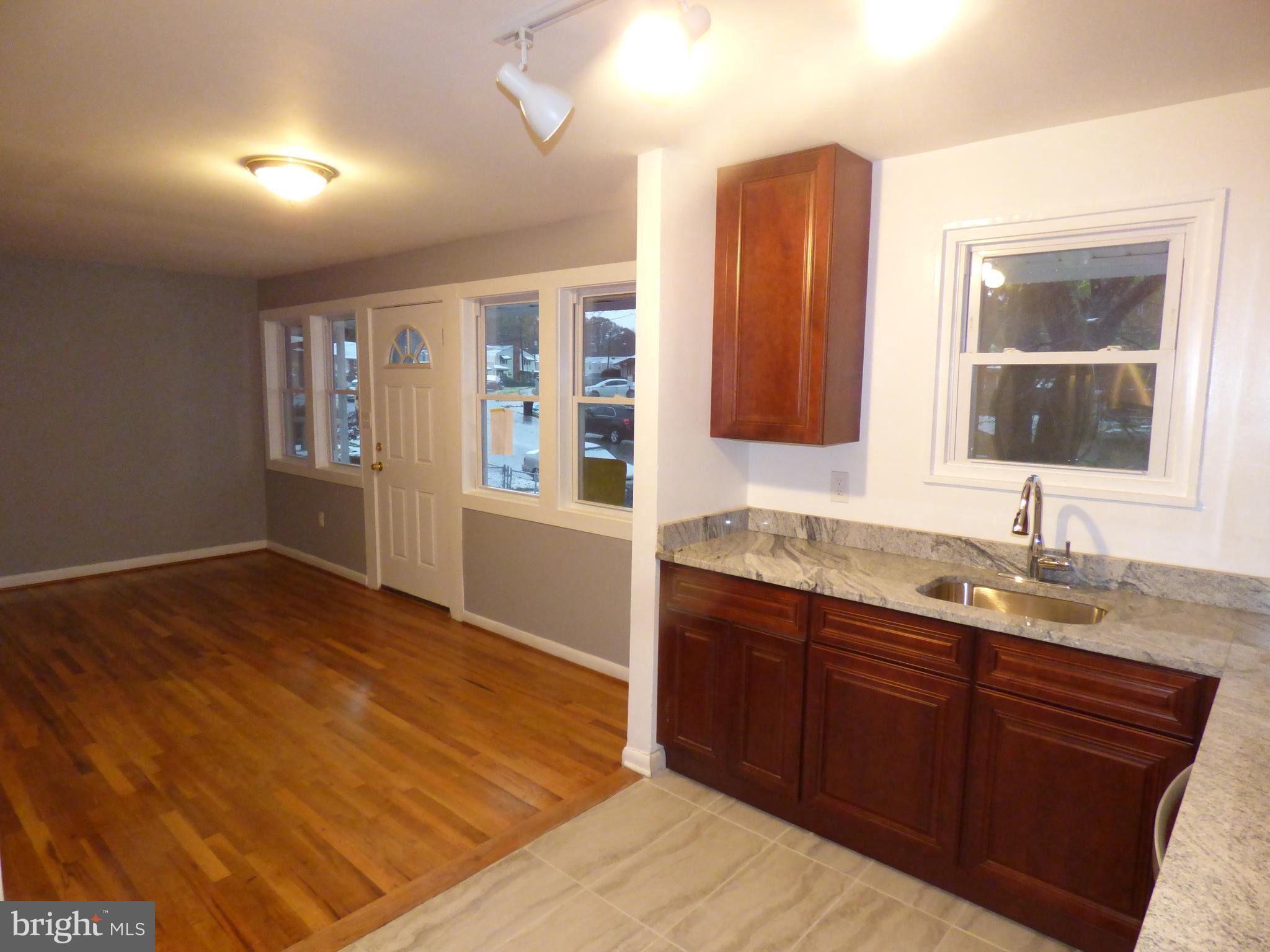 7829 Burnside Road Landover, MD 20785 - Photo 7 of 38 Kitchen Dining Room
