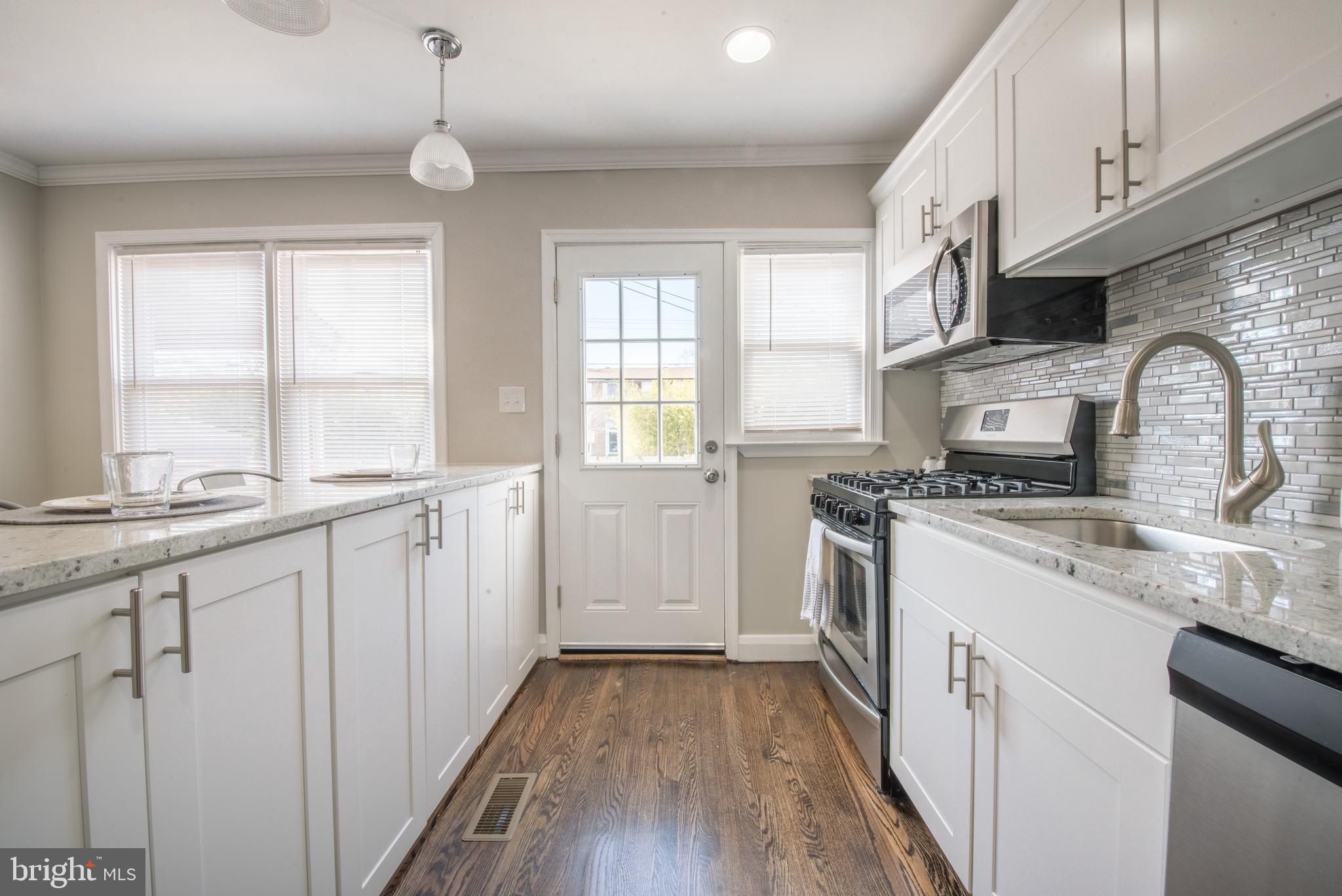 408 Grovethorn Road Baltimore, MD 21220 - Photo 13 of 33 Kitchen