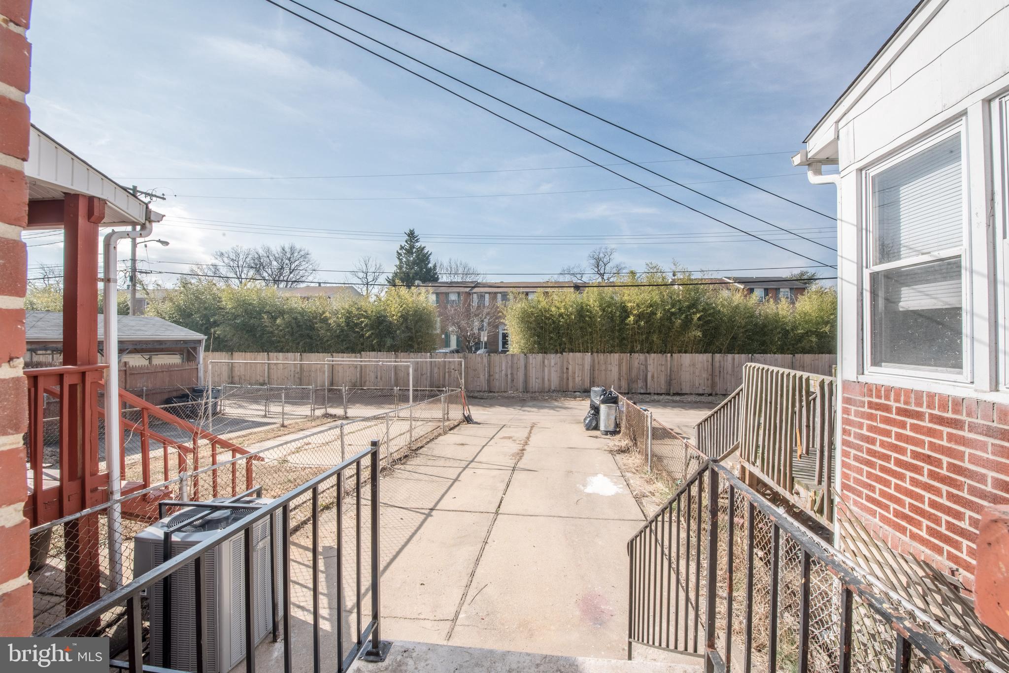 408 Grovethorn Road Baltimore, MD 21220 - Photo 32 of 33 Exterior Rear
