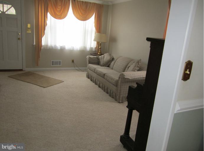 604 Greyhound Road Essex, MD 21221 - Photo 1 of 21 Living Room