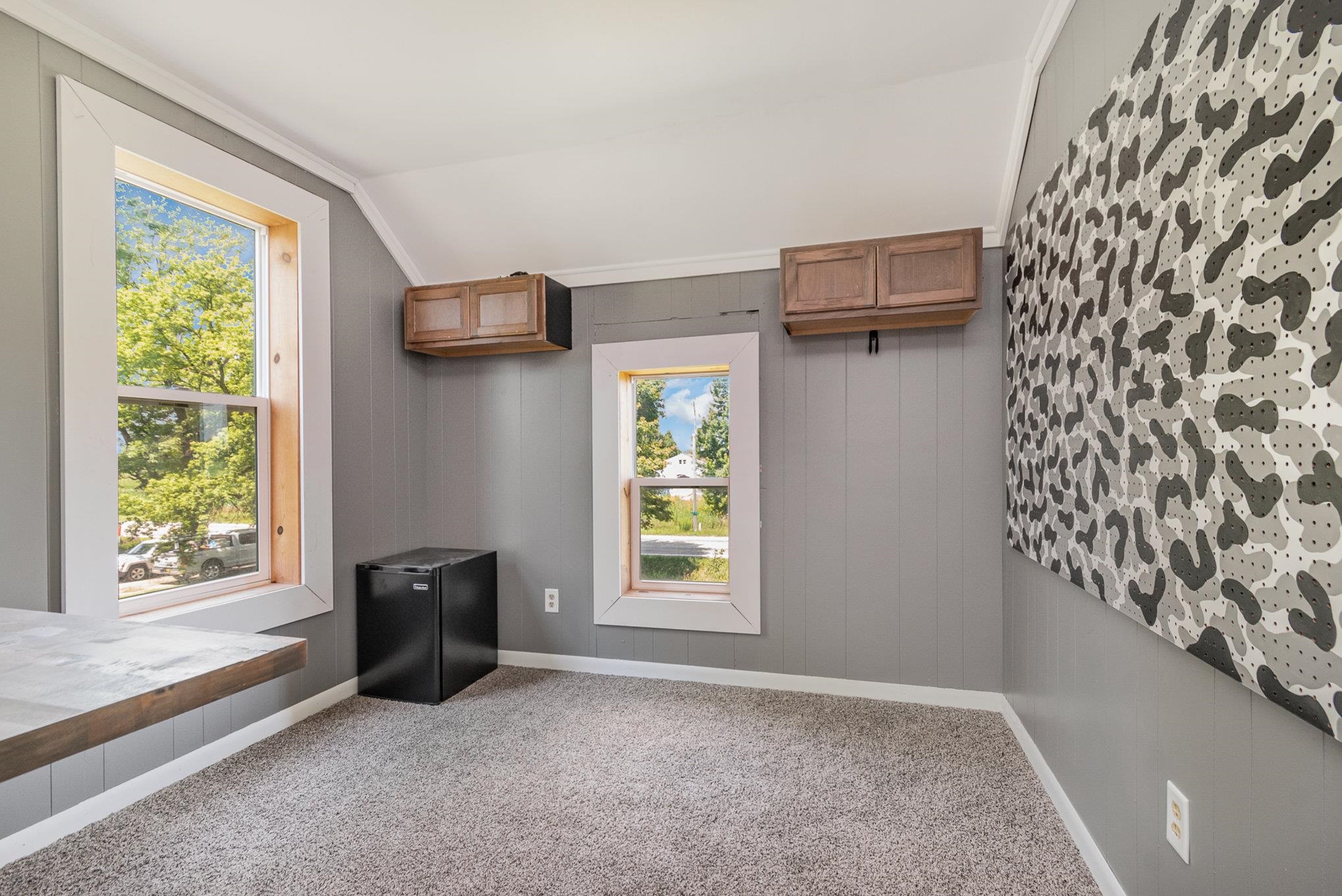 1641 West Beaver Road Auburn, MI 48611 - Photo 17 of 25 Gallery Image 17
