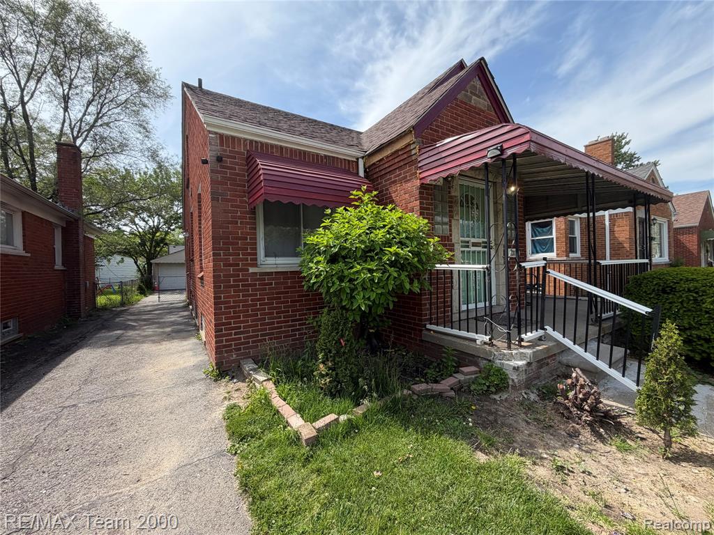 7313 Stout Street Detroit, MI 48228 - Photo 2 of 28
