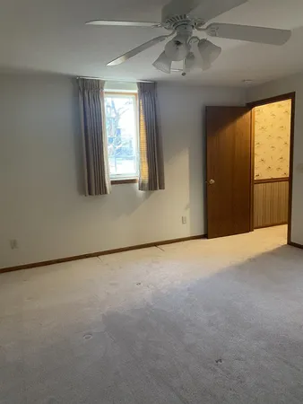 $345,900 | 35 Madison Circle, Davenport, IA 52806
